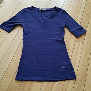 Blue stripped fitted shirt